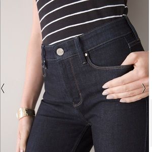 White House Black market skinny cropped jeans